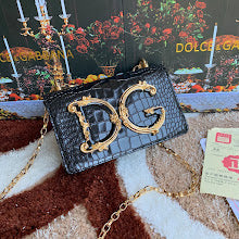 Premium Leather Shoulder Bag - Elegant Women's Designer Handbag - NM7086