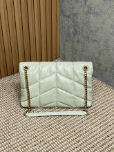 Chic Designer Satchel Bag - Luxury Women's Top Handle Handbag - NM3819