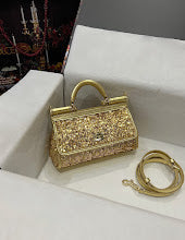 Premium Leather Crossbody Bag - Elegant Women's Designer Handbag - NM6943