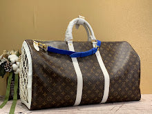 Luxury Monogram Shoulder Bag - Women's Elegant Designer Fashion - NM4307