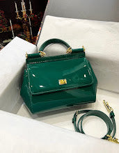 Chic Women's Designer Tote - Luxury Premium Handbag Style - NM6885