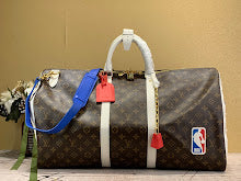 Luxury Monogram Shoulder Bag - Women's Elegant Designer Fashion - NM4307