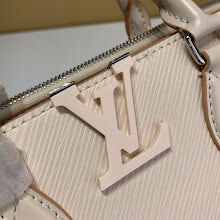 Premium Women's Crossbody Bag - Luxury Designer Fashion Accessory - NM5217