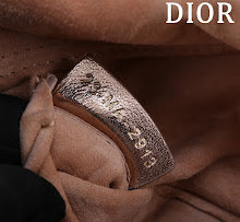 Luxury Monogram Shoulder Bag - Women's Elegant Designer Fashion - NM7405