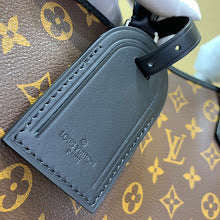 Chic Designer Satchel Bag - Luxury Women's Top Handle Handbag - NM4221