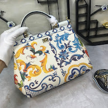 Designer Iconic Shoulder Bag - Luxury Women's Premium Fashion - NM6701