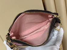 Premium Signature Crossbody - Chic Women's Luxury Designer Bag - NM5302
