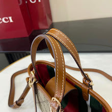 Chic Designer Crossbody Purse - Premium Luxury Women's Style - NM3936