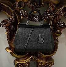 Luxury Iconic Crossbody Bag - Women's Elegant Designer Fashion - NM6932