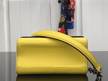 Chic Designer Tote Handbag - Luxury Premium Women's Fashion Bag - NM4158