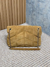 Luxury Iconic Crossbody Bag - Women's Elegant Designer Fashion - NM3607