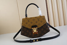 Chic Women's Crossbody Handbag - Luxury Premium Designer Style - NM4548