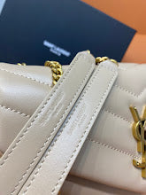Designer Iconic Tote Handbag - Premium Luxury Women's Fashion - NM3179