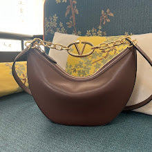 Designer Iconic Tote Handbag - Premium Luxury Women's Fashion - NM2897