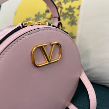 Luxury Signature Top Handle Bag - Elegant Women's Designer Handbag - NM3006