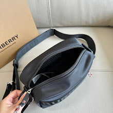 New Designer Iconic Shoulder Bag - Luxury Women's Premium Fashion - NM5735