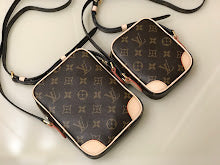 Luxury Signature Top Handle Bag - Elegant Women's Designer Handbag - NM5433