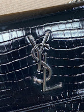 Chic Women's Satchel Handbag - Luxury Premium Designer Style - NM3455
