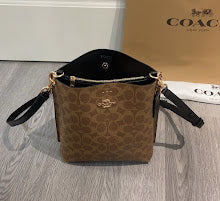 Luxury Designer Tote Bag for Women - Premium Iconic Monogram Handbag - NM6640