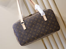 Chic Designer Shoulder Handbag - Premium Luxury Women's Style - NM4318
