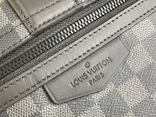 Premium Women's Crossbody Bag - Luxury Designer Fashion Accessory - NM4475