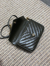 Chic Women's Crossbody Handbag - Luxury Premium Designer Style - NM3722