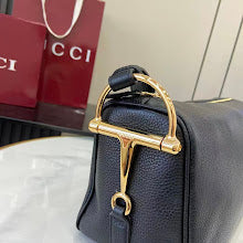 Chic Women's Designer Tote - Luxury Premium Handbag Style - NM3951