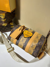 Luxury Canvas Tote Bag - Women's Designer Premium Fashion - NM4824