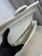 New Chic Women's Designer Tote - Luxury Premium Handbag Style - NM6074