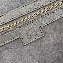 Luxury Iconic Crossbody Bag - Women's Elegant Designer Fashion - NM3882