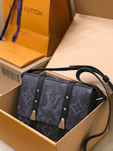 Designer Heritage Shoulder Bag - Premium Luxury Women's Handbag - NM5460