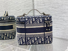 Premium Structured Satchel - Chic Women's Luxury Designer Handbag - NM7532