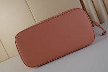Premium Leather Crossbody Bag - Elegant Women's Designer Handbag - NM4669