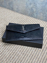 Premium Leather Crossbody Bag - Elegant Women's Designer Handbag - NM3731