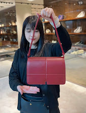 Luxury Monogram Top Handle Bag - Women's Elegant Designer Fashion - NM5492