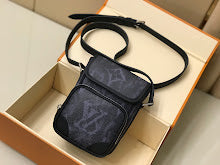 Premium Women's Shoulder Bag - Designer Luxury Fashion Accessory - NM4956