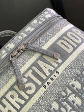 Chic Designer Shoulder Handbag - Premium Luxury Women's Style - NM7390
