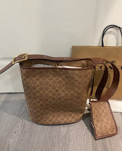 New Chic Designer Shoulder Handbag - Premium Luxury Women's Style - NM6606