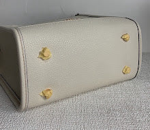 New Chic Women's Designer Tote - Luxury Premium Handbag Style - NM6590