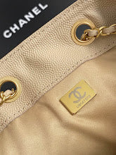 New Designer Iconic Tote Handbag - Premium Luxury Women's Fashion - NM5972