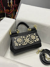 Luxury Signature Top Handle Bag - Elegant Women's Designer Handbag - NM6872