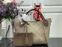Designer Heritage Crossbody Bag - Premium Luxury Women's Fashion - NM4245