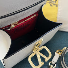 Designer Iconic Shoulder Bag - Luxury Women's Premium Fashion - NM2981