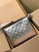 Premium Women's Shoulder Bag - Designer Luxury Fashion Accessory - NM5168