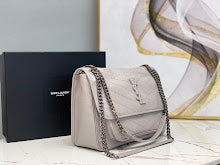 Luxury Signature Top Handle Bag - Elegant Women's Designer Handbag - NM3160