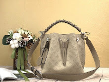 Luxury Designer Shoulder Bag for Women - Premium Fashion Handbag - NM4201