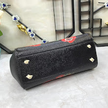 Premium Women's Shoulder Bag - Designer Luxury Fashion Accessory - NM7095