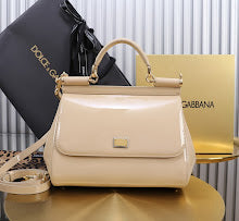 Luxury Monogram Shoulder Bag - Women's Elegant Designer Fashion - NM6660