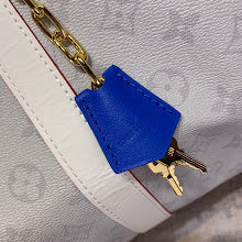 Luxury Canvas Tote Bag - Women's Designer Premium Fashion - NM4085