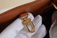 Luxury Designer Shoulder Bag for Women - Premium Fashion Handbag - NM4174